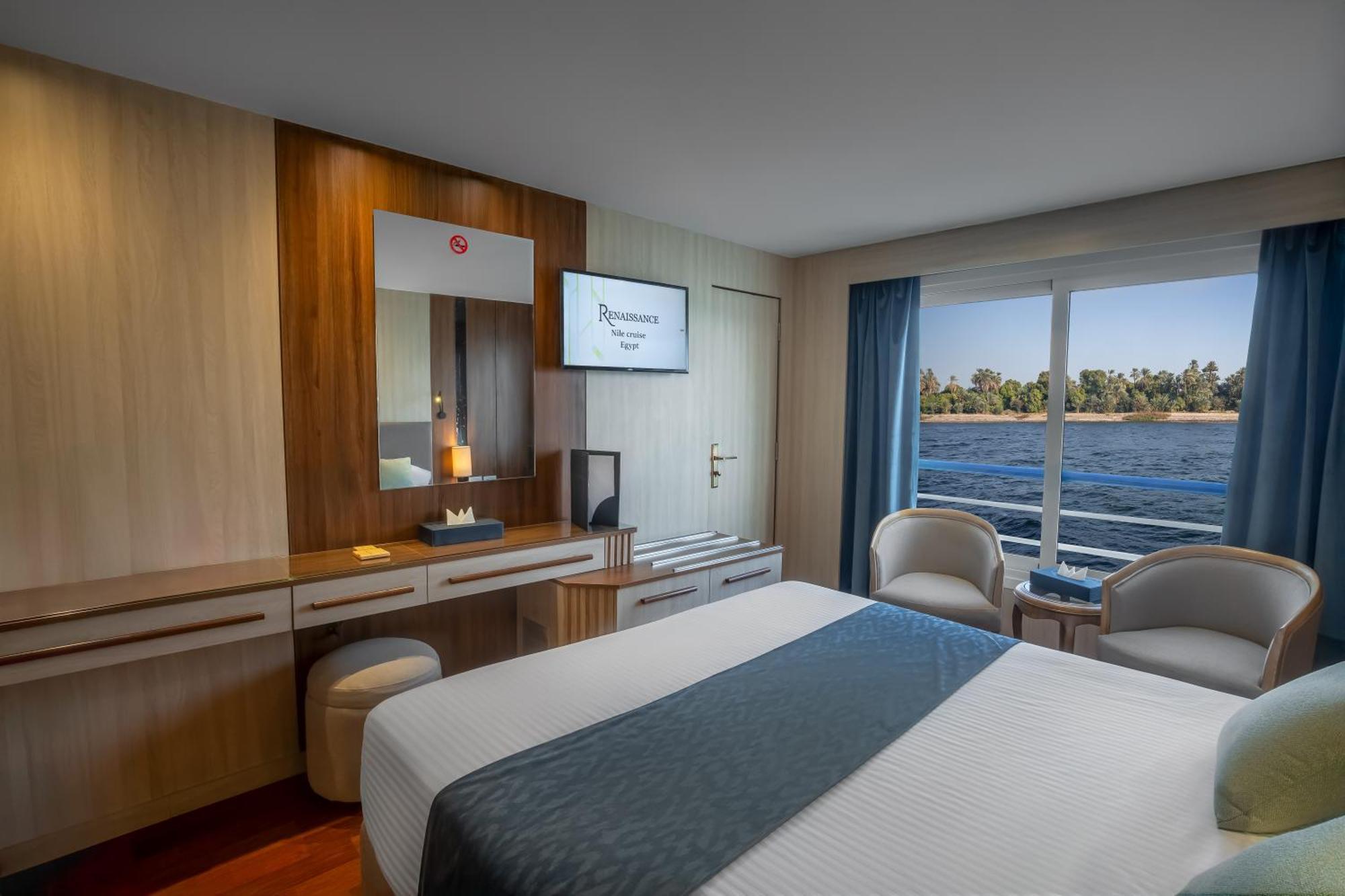 Renaissance Nile Cruise - Every Saturday From Luxor To Aswan For 4 Nights , And Every Wednesday From Aswan To Luxor For 3 Nights Kültér fotó